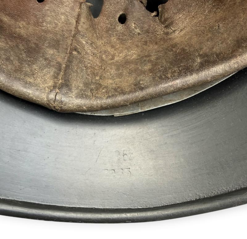Wehrmacht M40 Helmet re-issued with rough structure camo paint