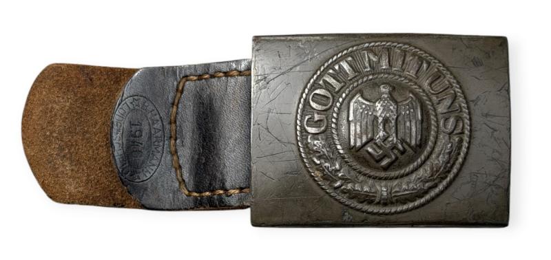 Wehrmacht steel Belt Buckle with leather Tab