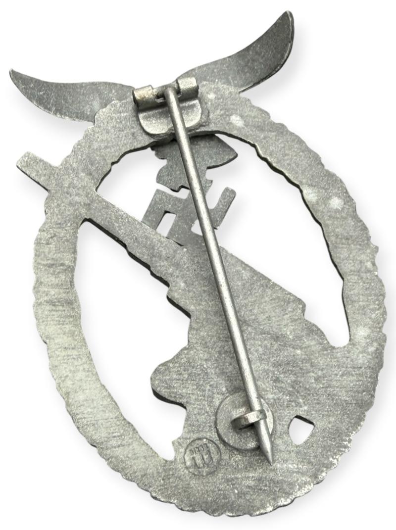 Luftwaffe Flak Abzeichen (Anti Aircraft Artillery Badge)