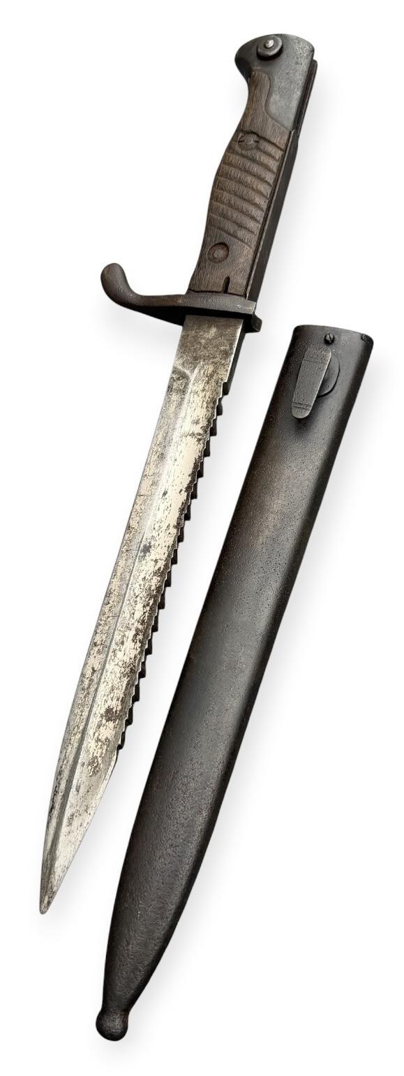 German WW1 Imperial shortened Sawback Butcher Knife Bayonet