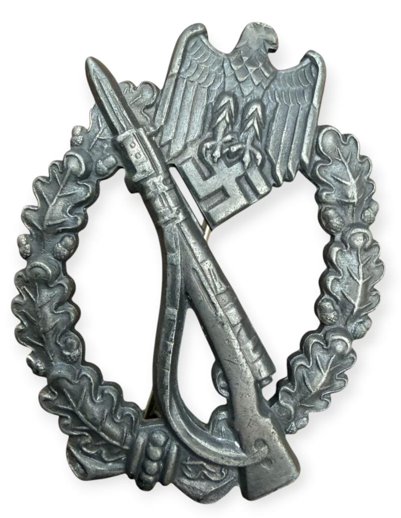 IAB Infantry Assault Badge (Maker Marked FFL)