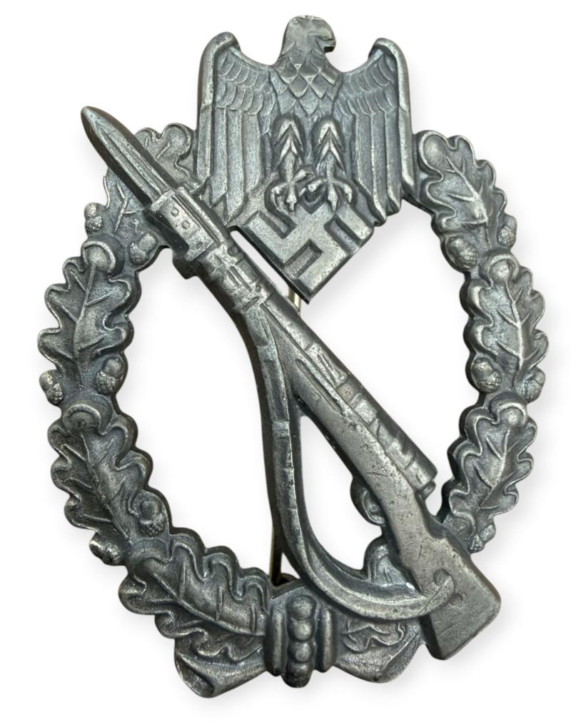 IAB Infantry Assault Badge (Maker Marked FFL)
