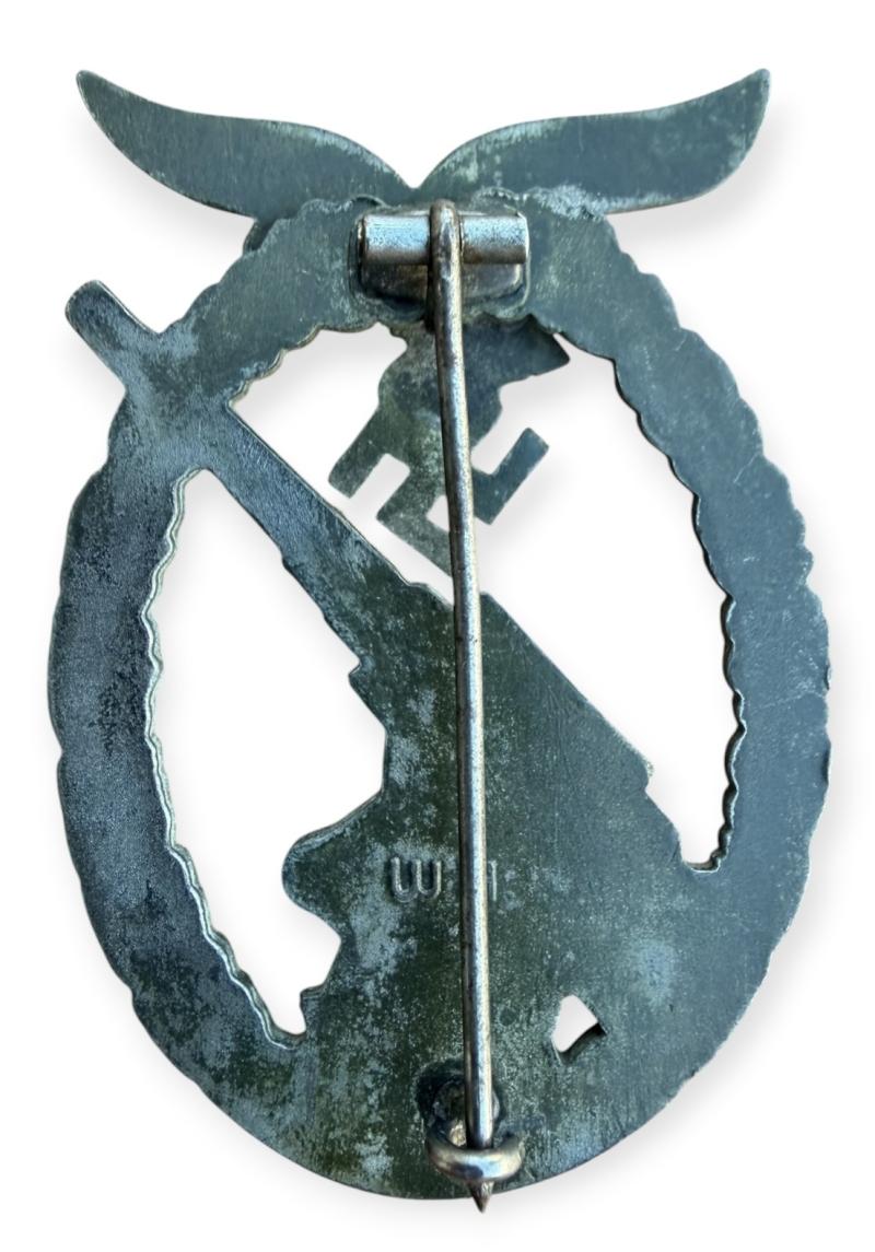 Luftwaffe Flak Abzeichen (Anti Aircraft Artillery Badge)