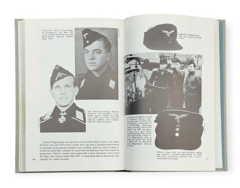 Book Headgear of Hitler’s Germany Volume 1 (Roger Bender)