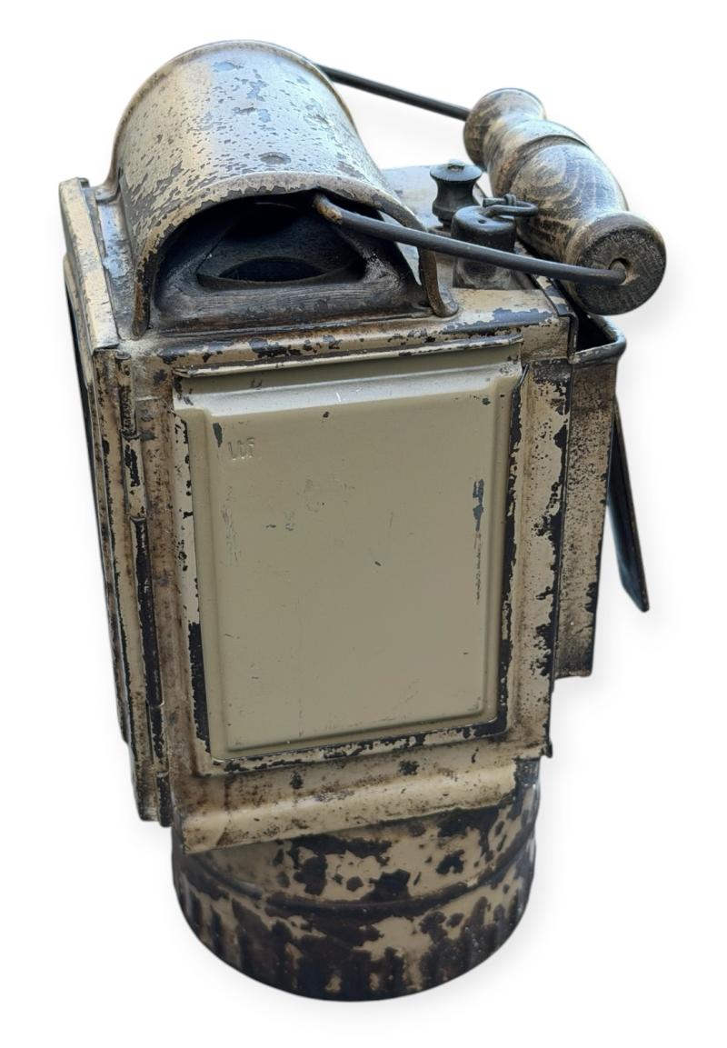 Wehrmacht metal Karbit Einheits Lantere (Lamp)