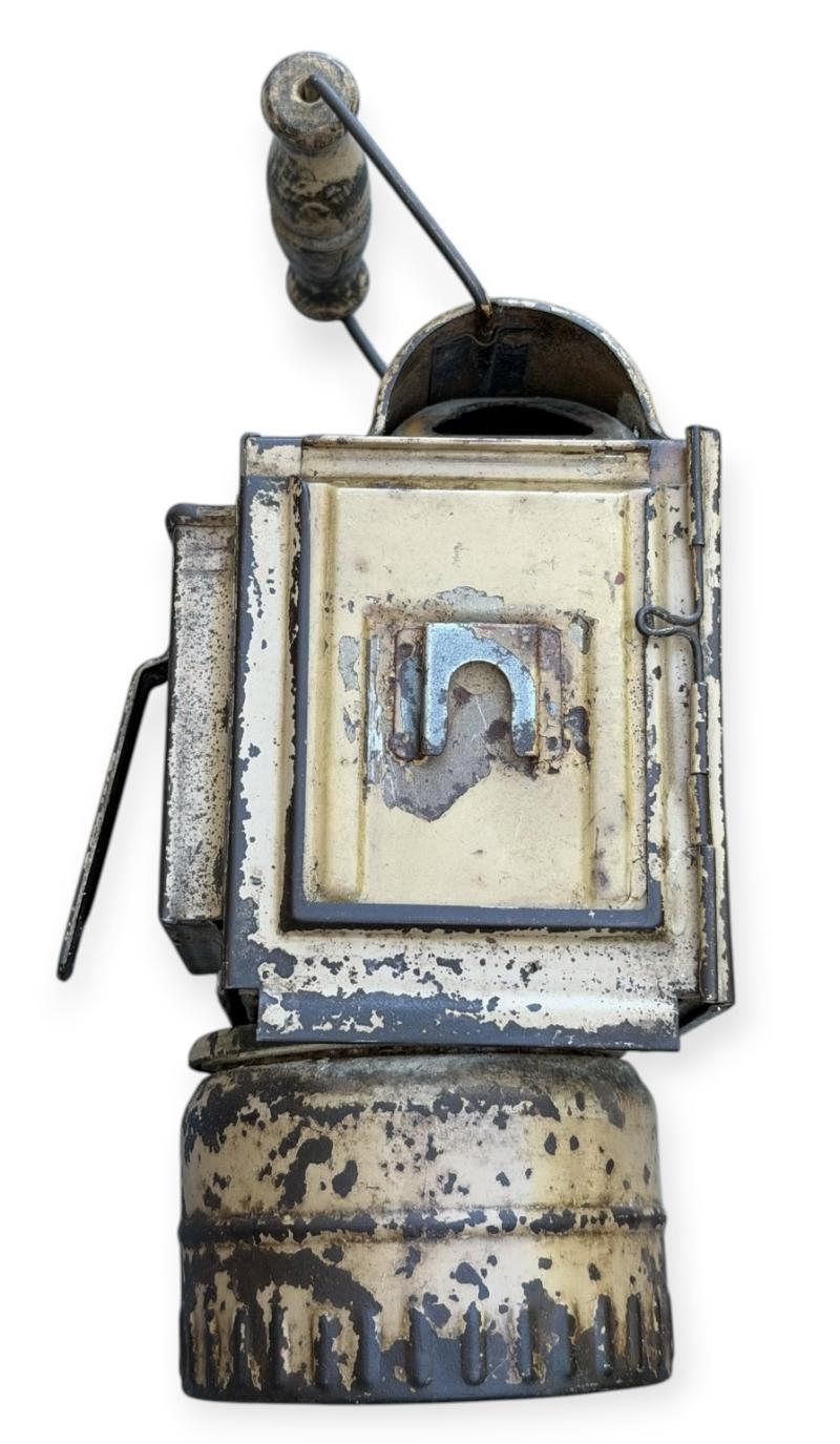 Wehrmacht metal Karbit Einheits Lantere (Lamp)
